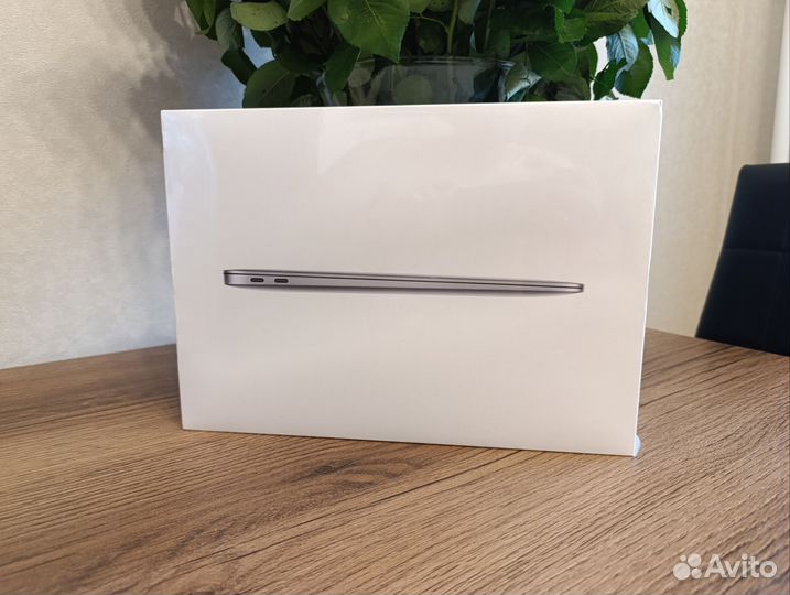 Macbook air m1 8/256