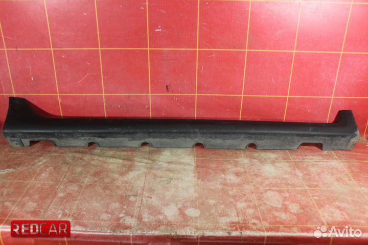 Накладка порога правого Kia Rio 4 (17)