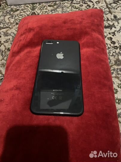 iPhone 8 plus 64gb