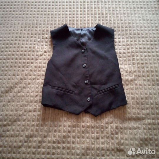 Жилетка для первоклассника