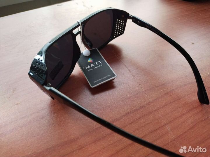 Солнцезащитные очки