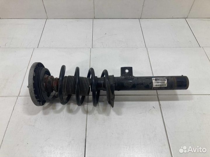 Амортизатор передний правый BMW X3 F25 (2010—2014)