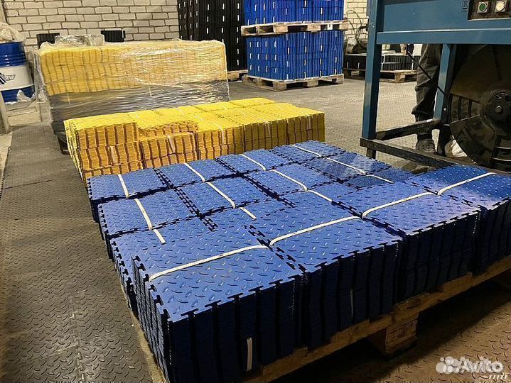 Пвх плитка для гаража