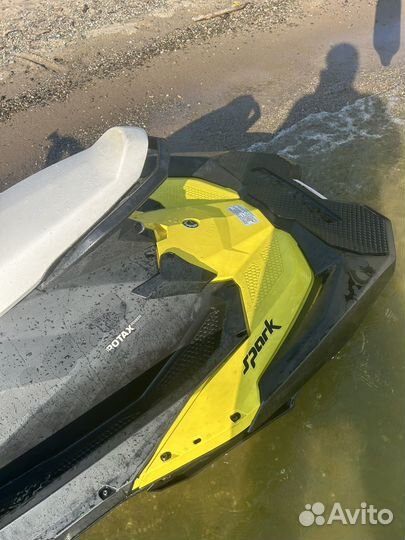 Продам гидроцикл BRP Sea-Doo spark 3UP IBR