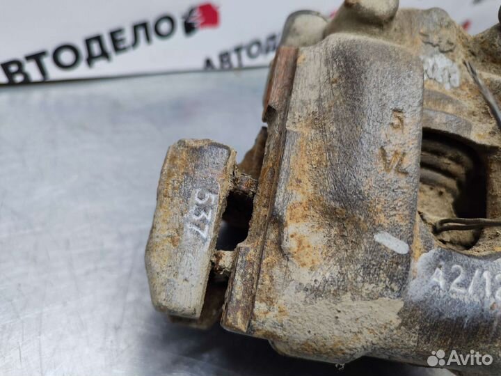 Суппорт тормозной Land Rover Range Rover III 2003