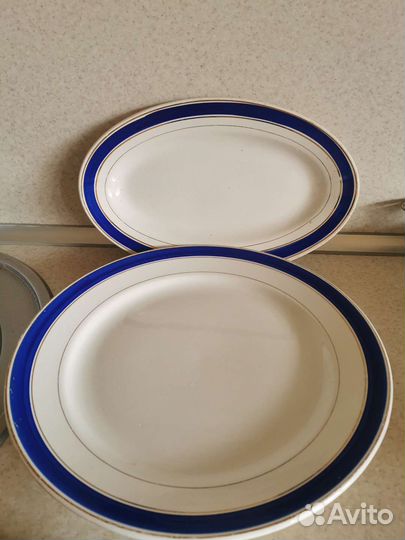 Два больших блюда. Винтаж