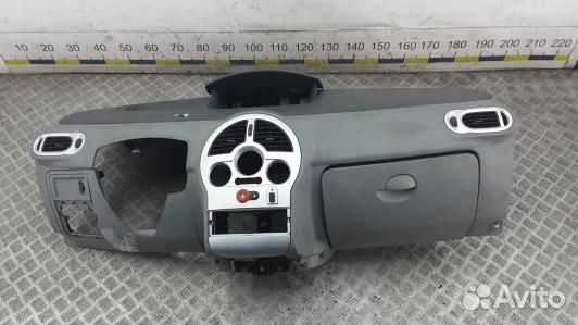 Панель приборов (торпедо) renault modus 2 (6BE07IS
