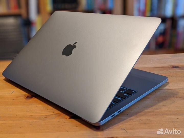 Apple macbook pro 13