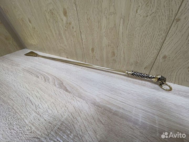 Ложка для обуви Тигр