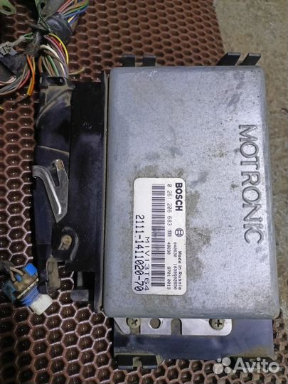 Эбу + проводка ваз 2110 1.5 8 кл