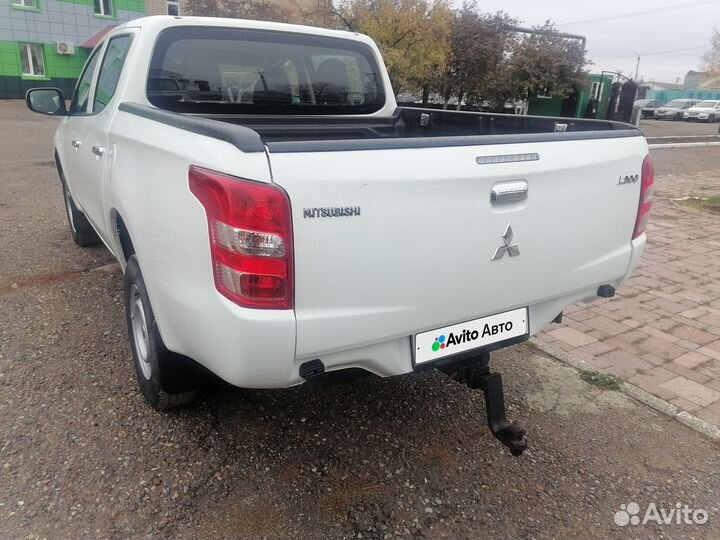 Mitsubishi L200 2.4 МТ, 2017, 332 181 км