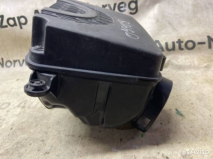 Корпус воздушного фильтра Mini Hatch 1.6 бензин