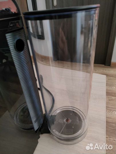 Капсульная кофемашина Nespresso Vertuo Plus