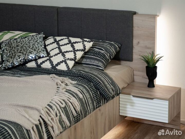 Кровать с ПМ 