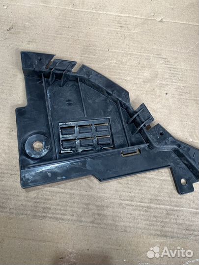 Защита бампера передняя левая renault Logan