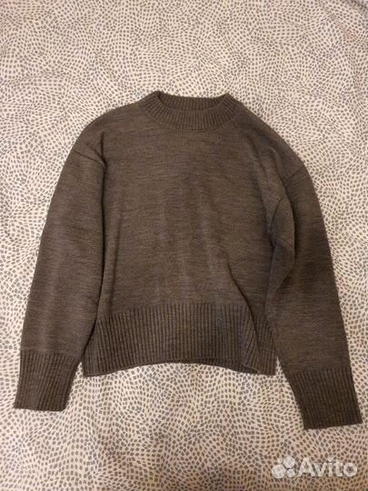 Свитер женский