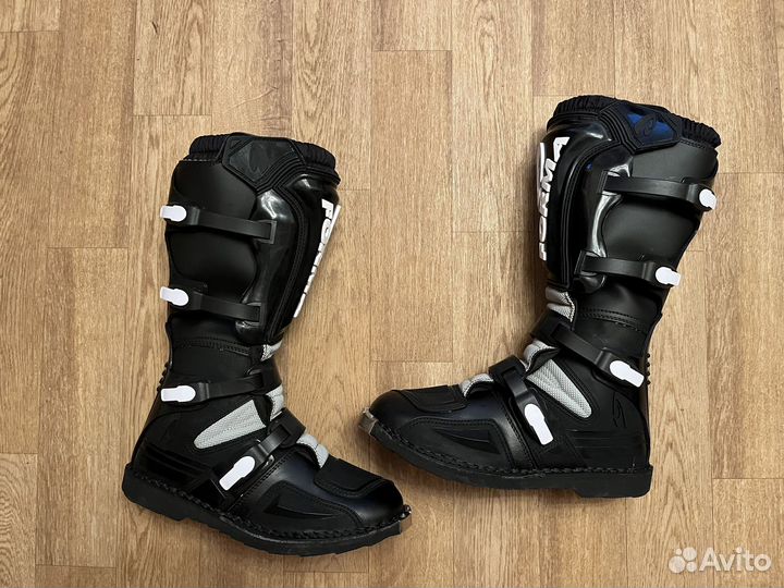 Forma кроссовые мотоботы 45 43 в Идеале