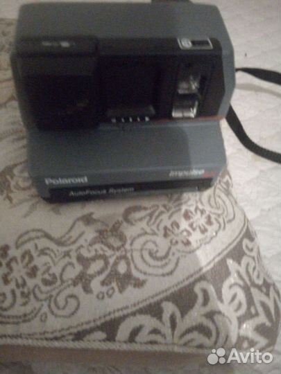 Плёночный фотоаппарат Полароид