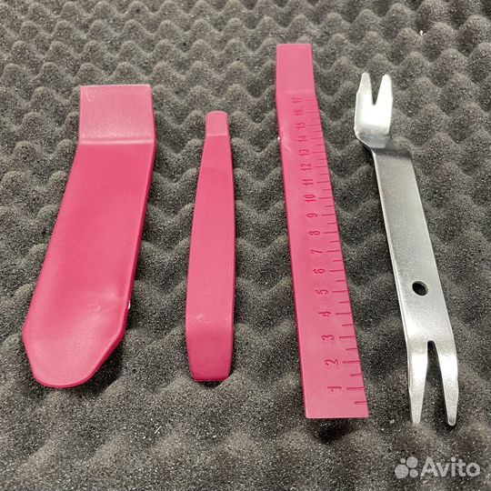 Съемники для разборки салона