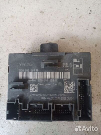 Блок комфорта передний левый VW Golf 7