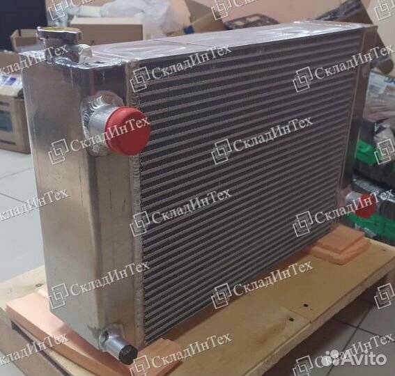 Радиатор Hyster 4038256 (H5.0FT)