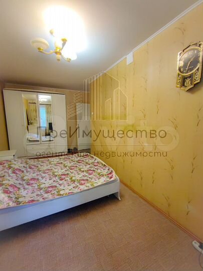 4-к. квартира, 76 м², 1/5 эт.