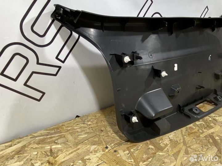 Обшивка крышки багажника задняя Bmw 1-Series F20