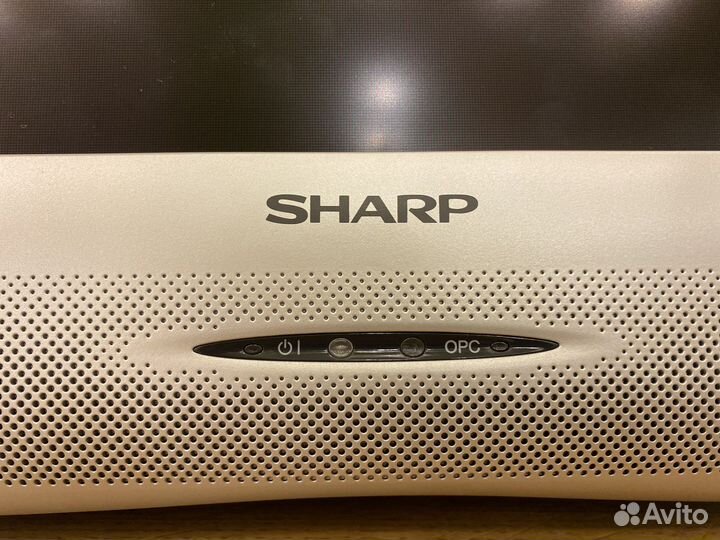 Телевизор sharp 20дюймов даже без царапин