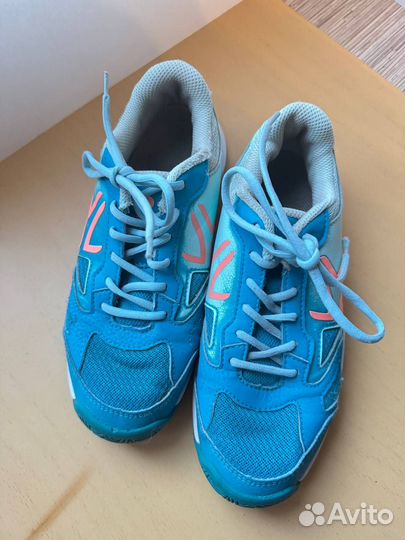 Кроссовки женские для тенниса