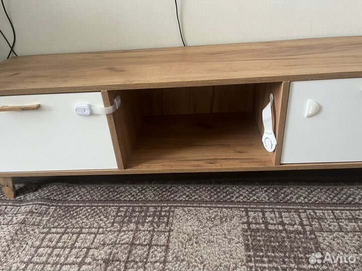 Тумба под тв