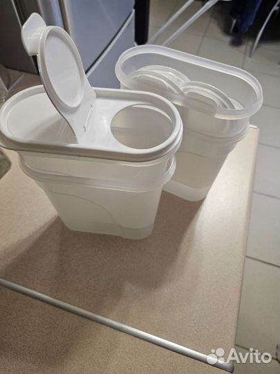 Контейнер для сыпучих продуктов