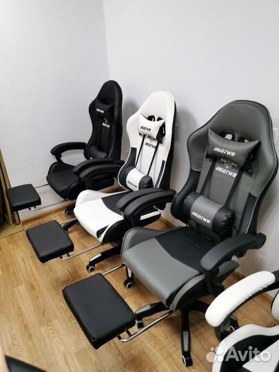 Компьютерное игровое кресло, геймерское. Новое