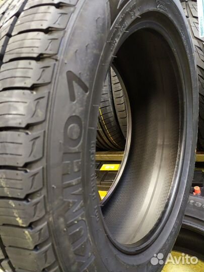 Kumho Crugen Premium KL33 215/60 R17