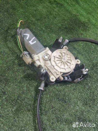 Стеклоподъемник передний левый Renault Symbol 2