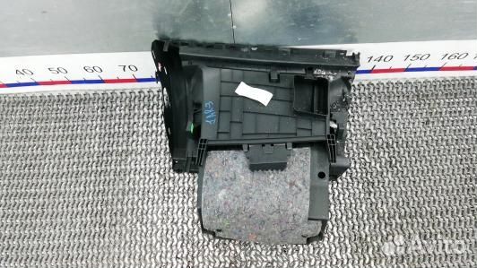 Бардачок (вещевой ящик) renault scenic 3 (1AR03IV0