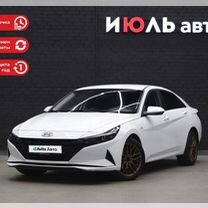 Hyundai Elantra 1.6 AT, 2021, 38 394 км, с пробегом, цена 2 400 000 руб.