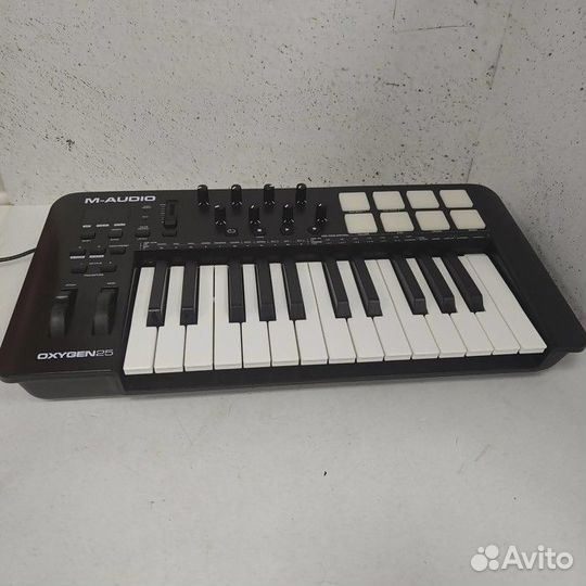Синтезатор M-Audio Oxygen 25 MKV (Рассрочка/ Т1)