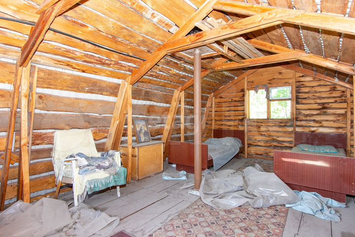 Дом 24,2 м² на участке 8 сот.