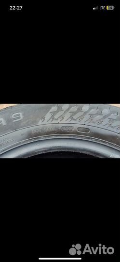 Nokian Tyres Hakkapeliitta 9 215/60 R16