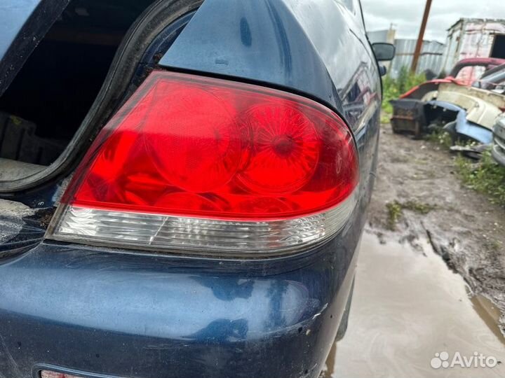 Фонарь задний правый Mitsubishi Lancer 9 4G18 2005