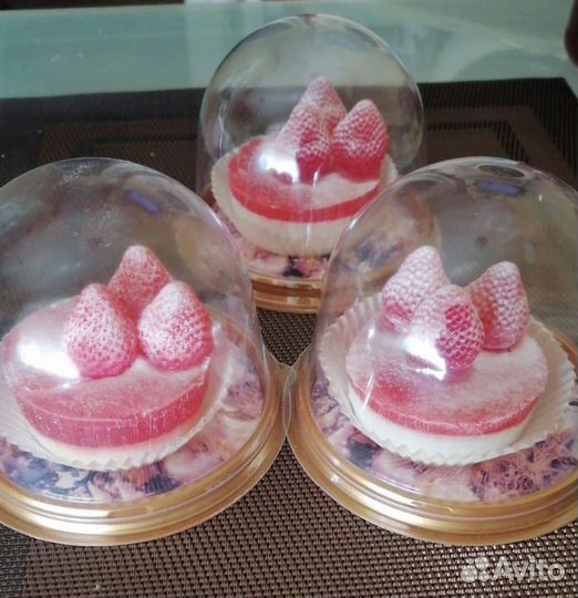 Мыло ручной работы клубничное пирожное