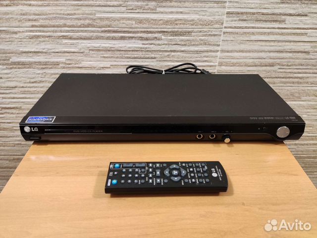 DVD- плеер LG DK-768 Караоке