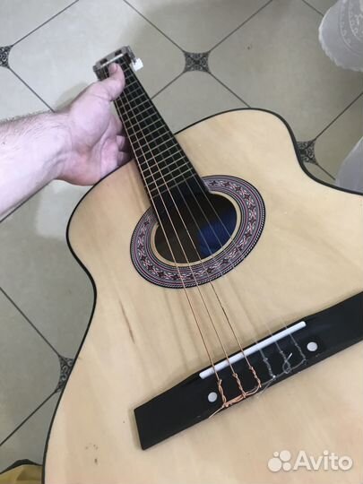 Гитара belucci