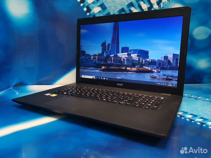 Acer TravelMate для работы, с большим экраном