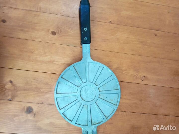 Вафельница