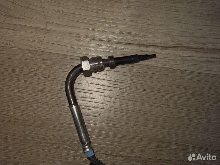 Датчик темпиратуры выхлопных газов VAG