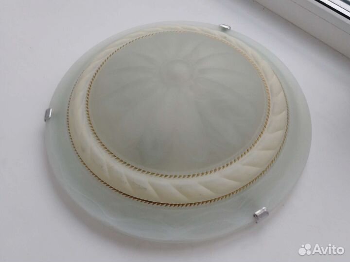 Светильник потолочный