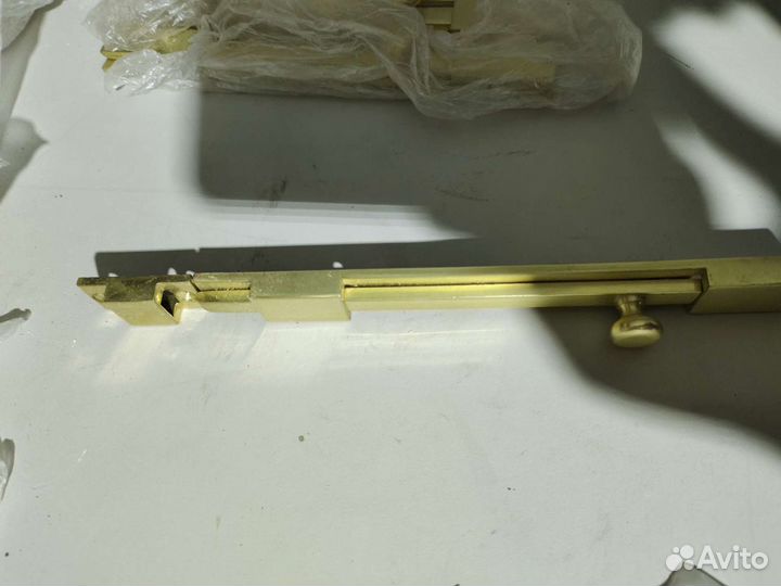 Шпингалет оконный латунь