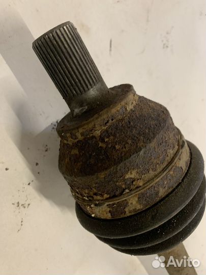 Полуось передняя левая Ford Focus 2