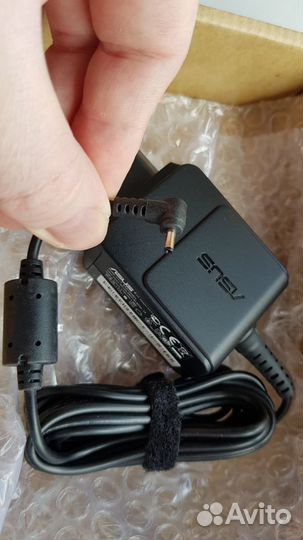 Новая зарядка для ноутбука Asus 19V/1.5A